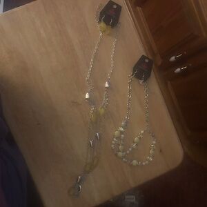 NWT-Elegant Silver and Yellow Necklace earring Set